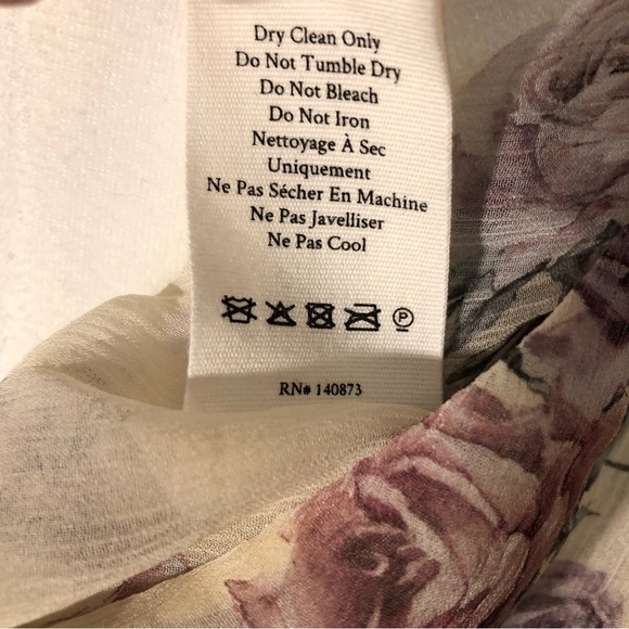 **SOLD** 🌸 LoveShackFancy 🌸 Domino Silk Wrap Top XS - Picture 10 of 16